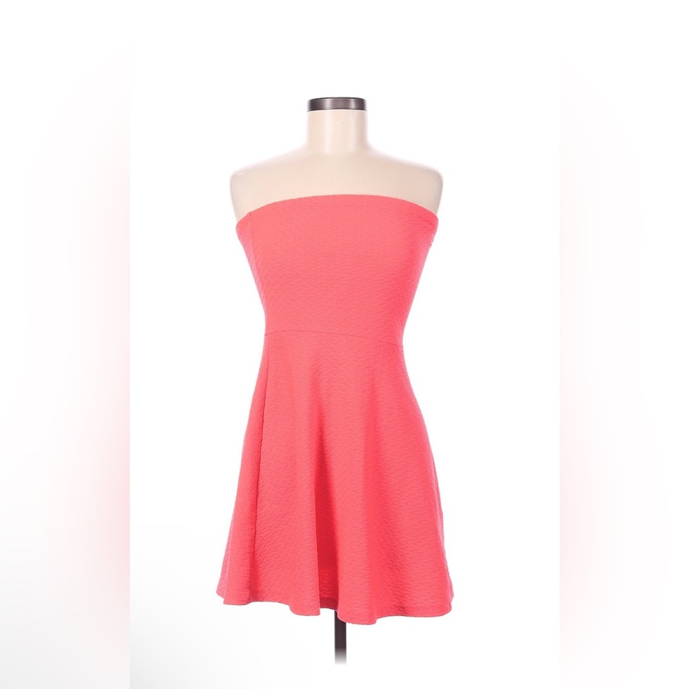 Elegant Coral Strapless Dress
